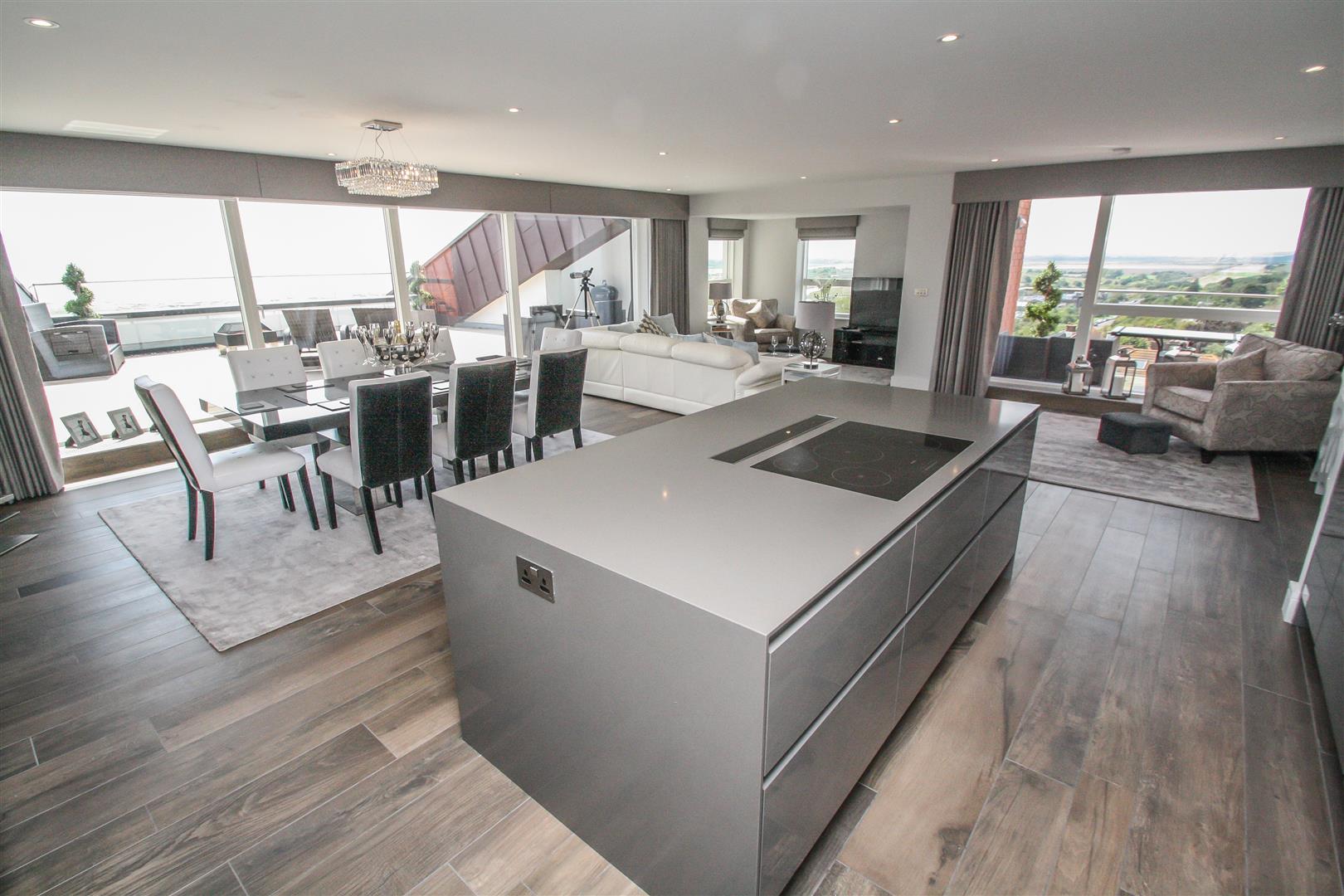 Appointmoor Eden Point, Rectory Grove, LeighonSea